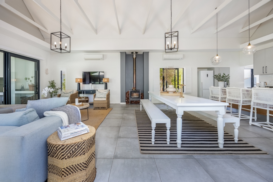 4 Bedroom Property for Sale in Val De Vie Estate Western Cape